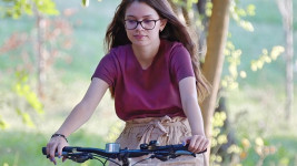 cyklo girl-6290903 960 720